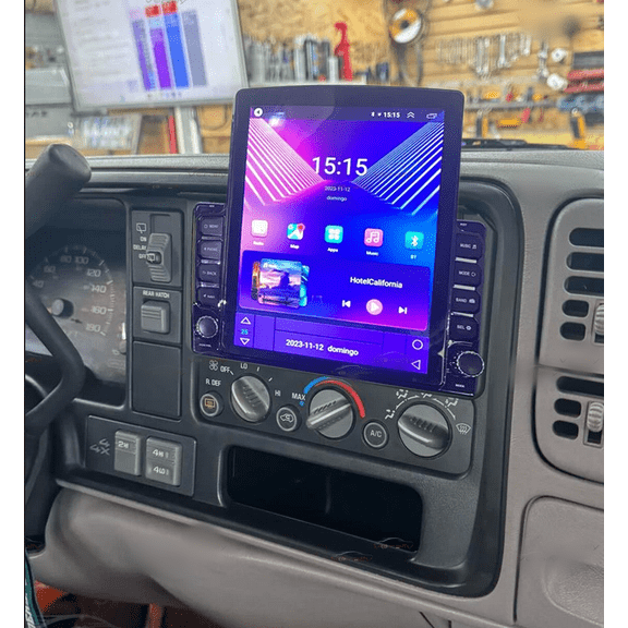 FENGXIH Car Stereo 4GB+64GB,, 9.7 Inch Touch Screen for Chevy Silverado 2003-2006 Android 15 Head Unit GPS Navigation, Wireless CarPlay/Android Auto