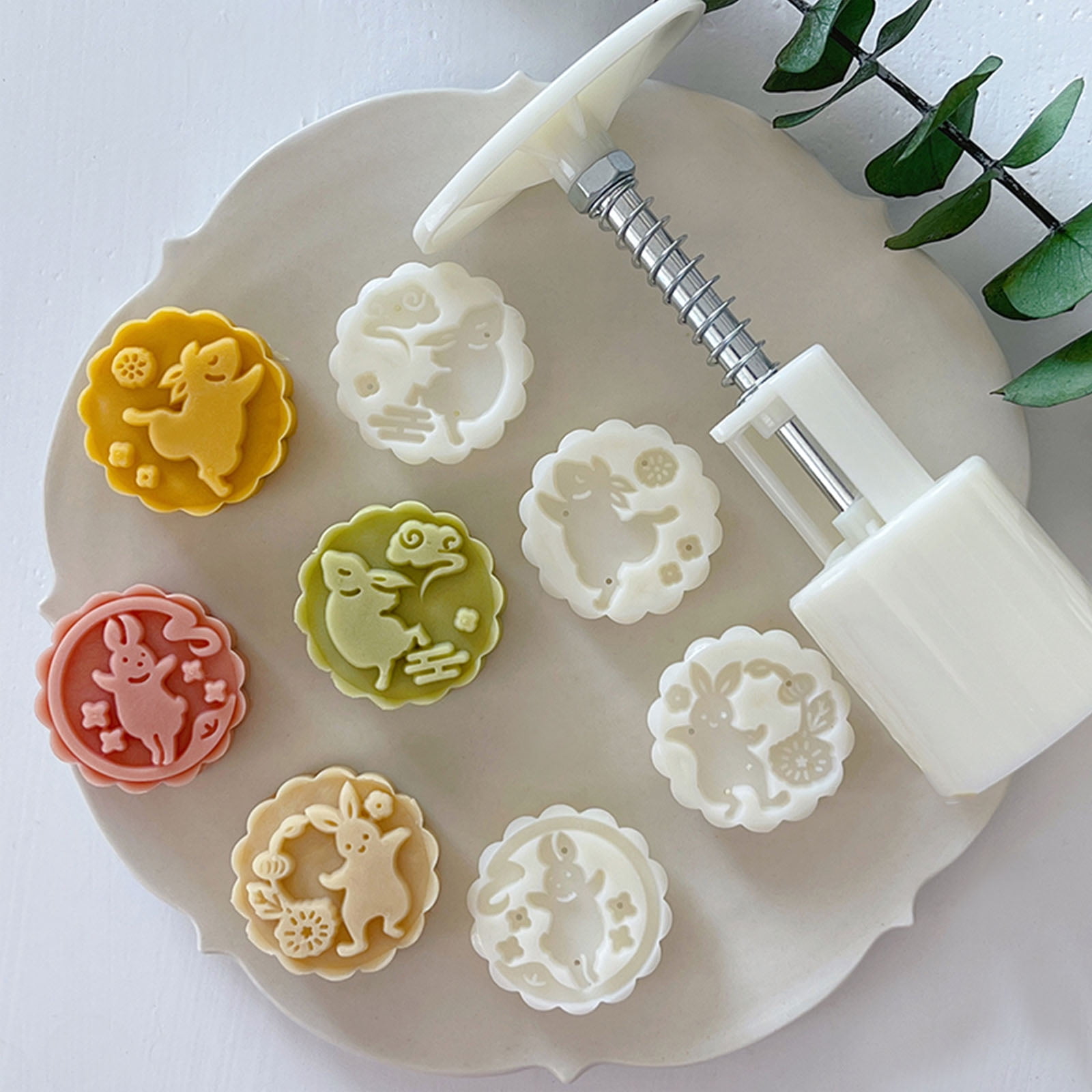 4pcs lotus Chinese Stamps Round Pastry Moon Cake Mold Mould Cookies  Mooncake Decor 63g