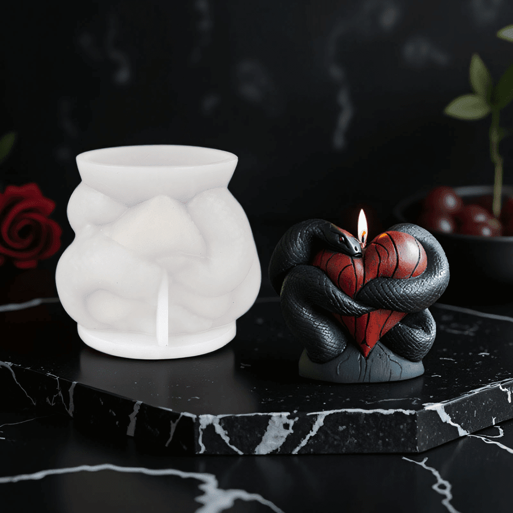4Pcs Silicone Candle Molds, Resin Casting Molds for Epoxy Resin, Realistic Horror Atmosphere Snake-Shaped Molds for DIY Candle Clay Resin Halloween Home Decoration
