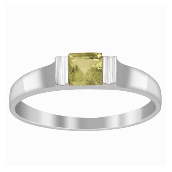 Mooneye 4mm Princess Cut Peridot Gemstone 925 Sterling Silver Solitaire Women Wedding Ring