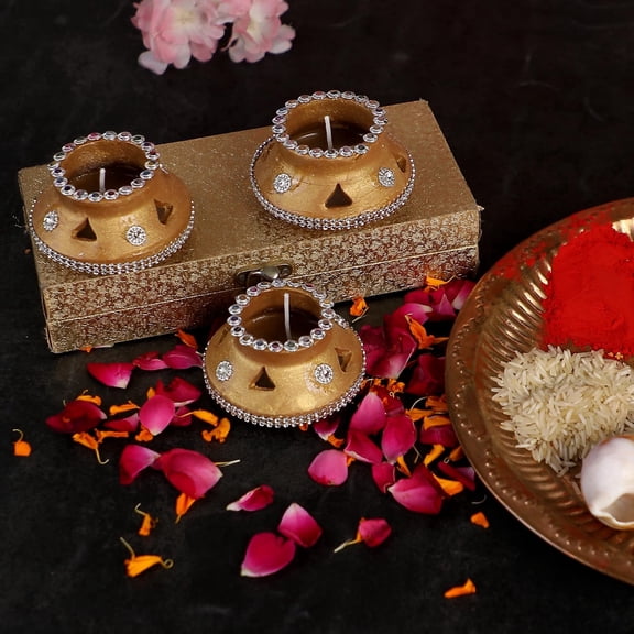4our Faith 6-Piece Golden Wax-Filled Matki Clay Diya Set, Hand-Painted Terracotta Lamps for Diwali, Pooja and Home Decoration