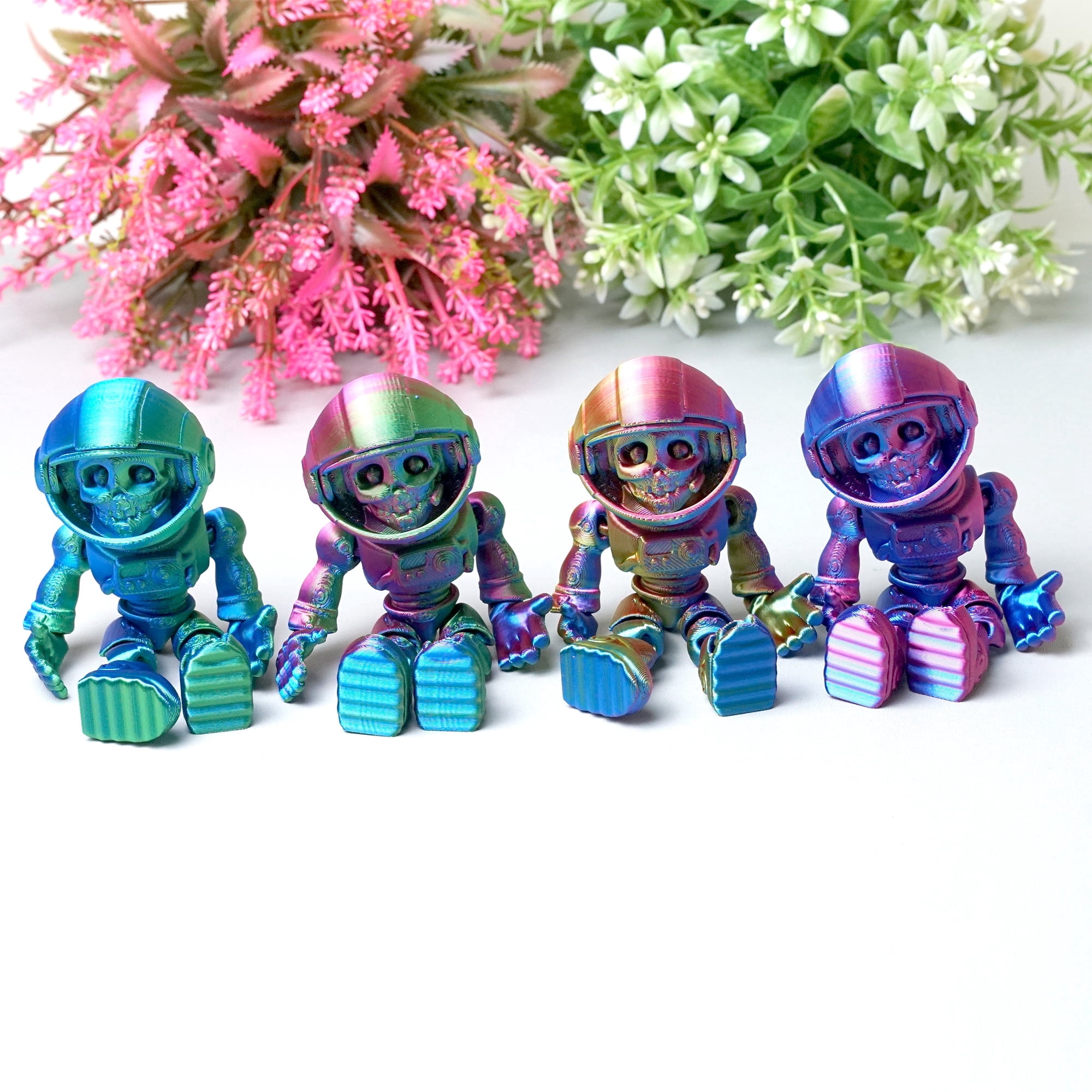 4pcs/set 3D Printed astronaut ,Flexible Joint Animal lacertid Figurines,Realistic Eyes, Home Office Decor,Fidget Toy for Adults Teens Boy Festival Gifts