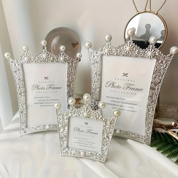 4x6 Inch Silver Plastic Crown Picture Frame,Suitable for Living Room Bedroom Office,Ornate Cute Picture Frame with Rhinestones and Imitation Pearls for Wedding Mothers Day Birthday Gift