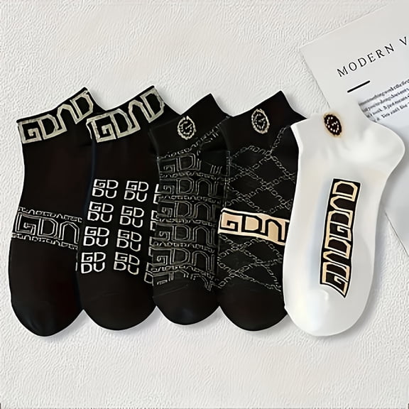 5/10 Pairs Of Socks with Fashion Cartoon Letters, Various Colors, Novel Socks, Cute, Breathable, Comfortable, Fashionable, Versatile And Elastic. Gifts for Men And Women.