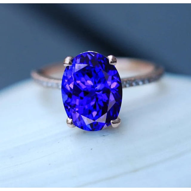 5.25Cts. Natural AAA Blue Tanzanite Engagement Gold Ring, Tanzanite