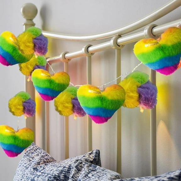 5.4FT 10LED Rainbow Heart Hairball Garland String Light Battery Powered Chrismas Wedding Bedroom Decor Pom Poms Night Light