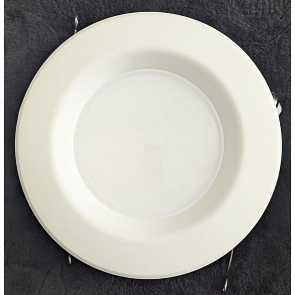 5-6-IN Led  Recessed Retrofit light. 1 pack