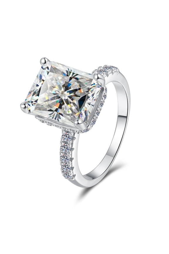5 Carat Stunning Moissanite Rings for Women 925 Sterling Silver Radiant Cut Engagement Ring D Color VVS1 Clarity Big Diamond Ring for Wedding Daily Travel Party Size 5-9