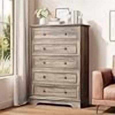 5 Drawer Dressers in Dressers