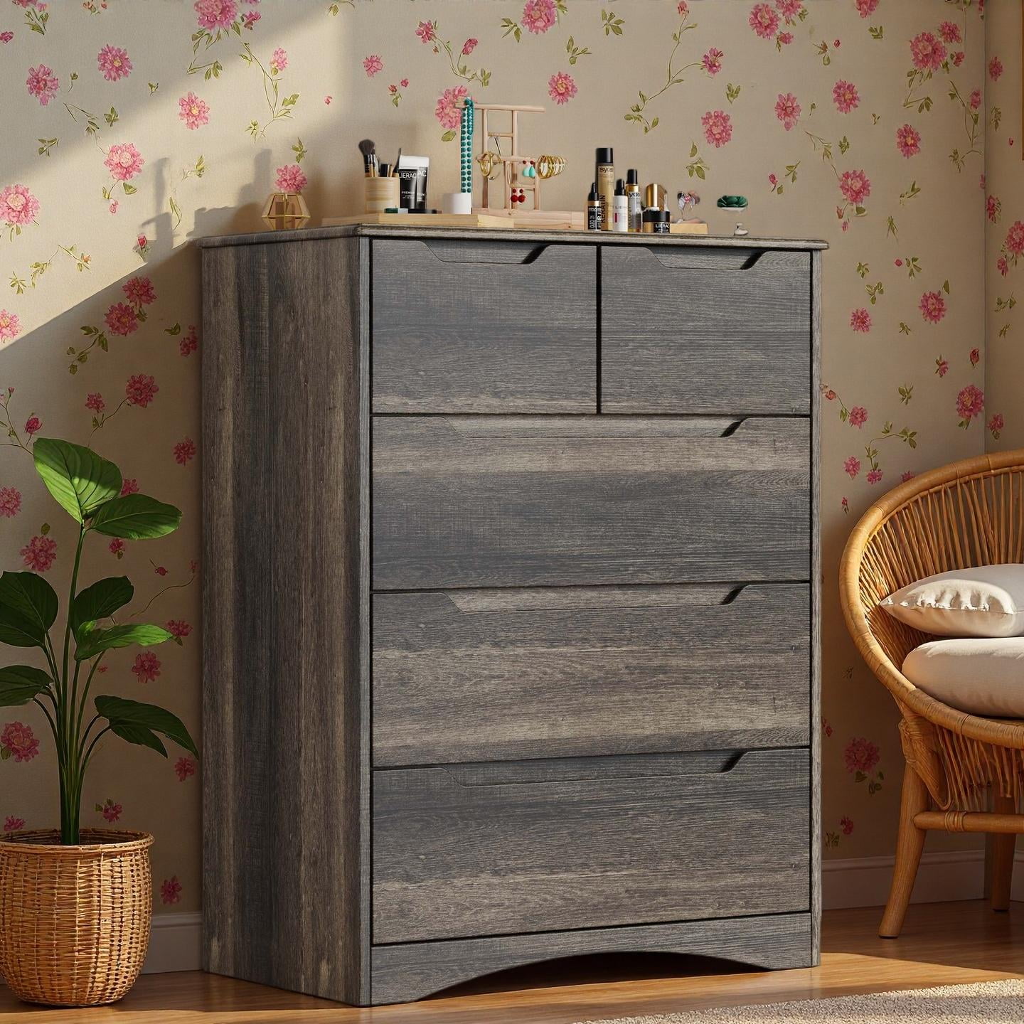 Dressers for Bedroom, 5 Chest of Drawers Dresser and Wooden Storage Cabinet with Cutout Handles for Living Room | Hallway | Entryway | Guest Room, Gray