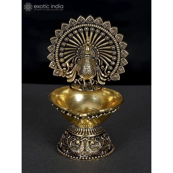5 Inch Premium Peacock Diya Brass Lamp - Enhanced Artisan Oil Light