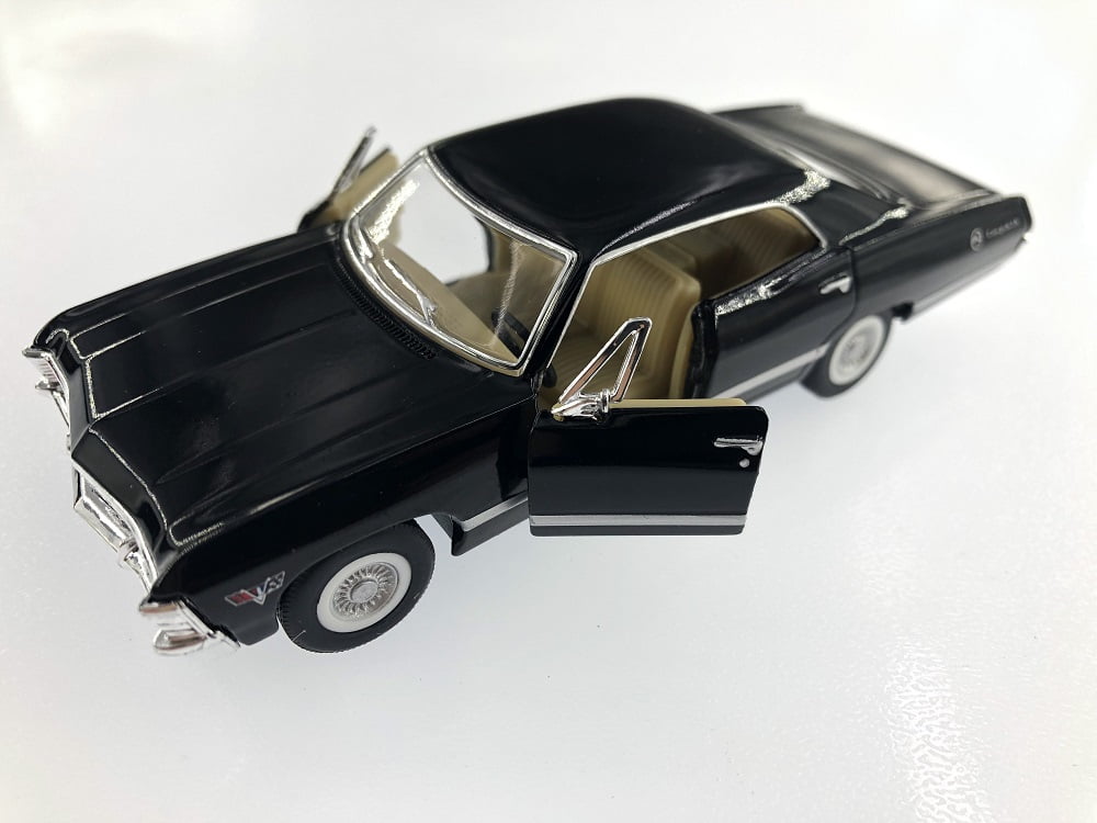 Kinsmart Chevy 1967 Chevrolet Impala Diecast Model Toy Car Play Vehicle, 3+ Yrs, Black, 5"