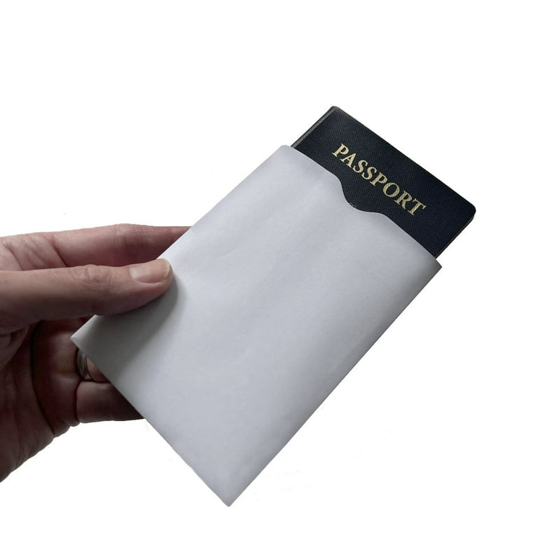 新品　正規品　BRIEFING FOLDING PASSPORT CASE Passport Case with Pocket | Travel Organizer | MUJI USA