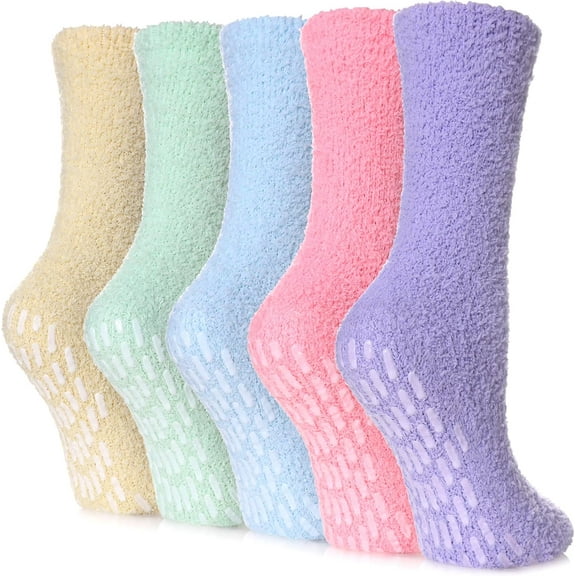 5 Pairs/ 6 Pairs Non Slip Socks for Women Winter Warm Cozy Fuzzy Slipper Socks, Soft Fluffy Hospital Socks with Grips