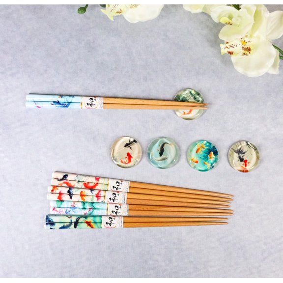 5 Pairs Of Koi Fishes In Pond Buttons Ceramic Rests With Wooden Chopsticks Set