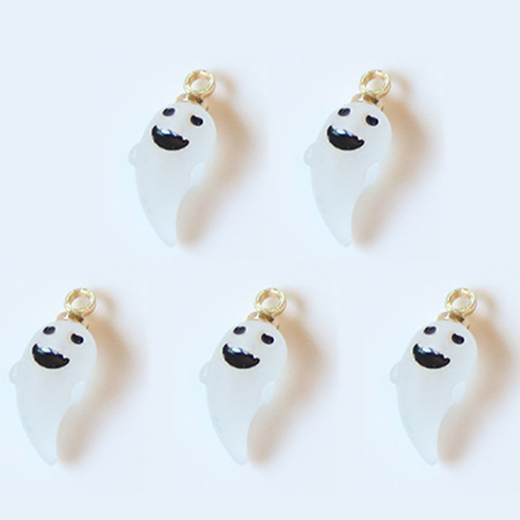5 Pcs Halloween Charms Resin Pendants for DIY Craft Jewelry Halloween Earrings Necklace Bracelet Making Supplies