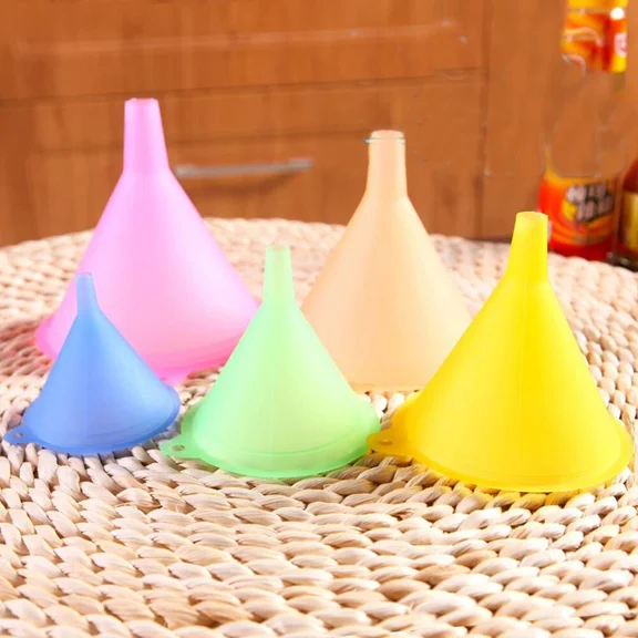 5 Pcs/Set 5 Size Candy Color Liquid Oil Funnels Kitchen Lab Funnel Supplies Us