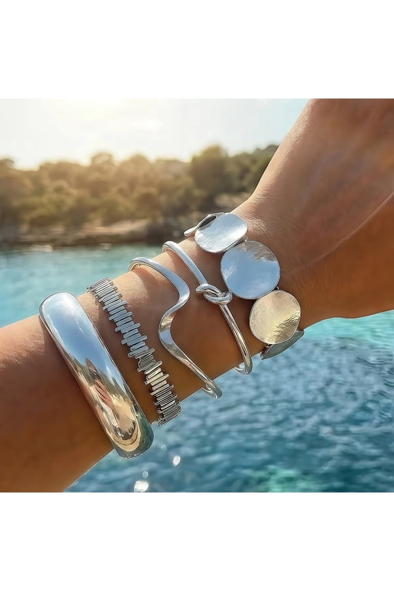 5-Piece Women's Silver Bracelet Set, Stackable Bangle Bracelets, Minimalist Metal Cuff Open Bracelets, Layered Fashion Jewelry Gift
