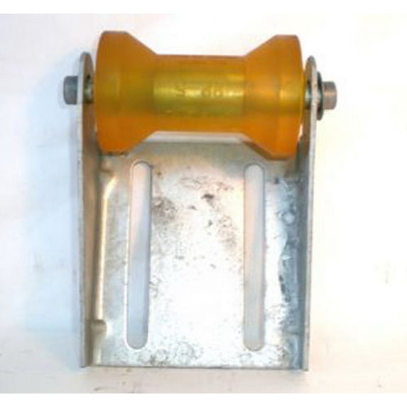 C.e. Smith 10451G 5' Roller Bracket W/tpr Roller