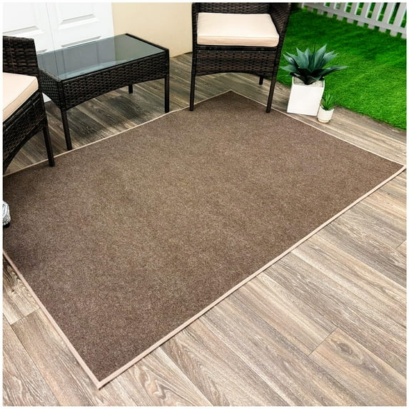 Koeckritz Rugs Espresso Indoor/Outdoor Area Rug, 5' Round, Lightweight & Durable