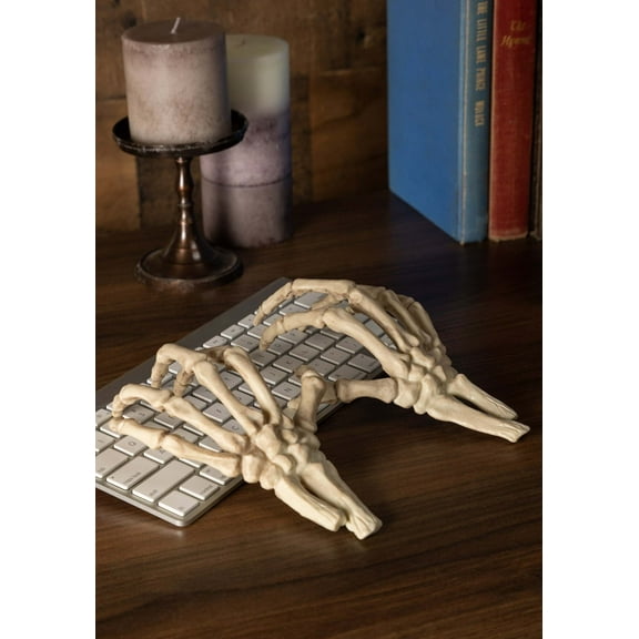 5" Skeleton Hands