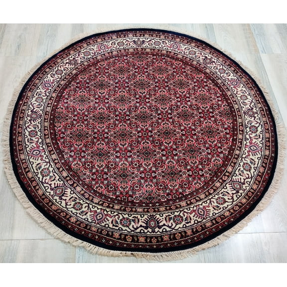 5 ft Red Cream Round Traditional Area Rug with Floral Allover Pattern