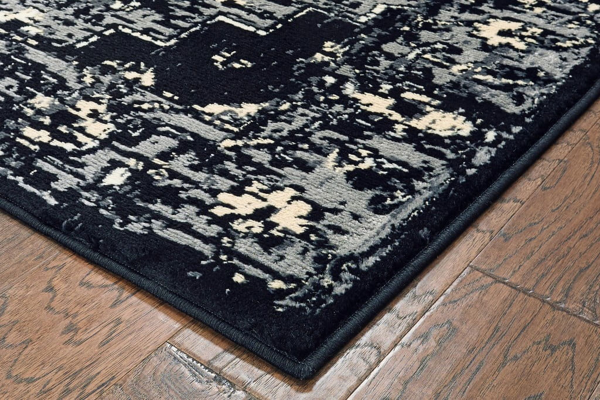 5' x 7' Black and Gray Medallion Cotton Area Rug