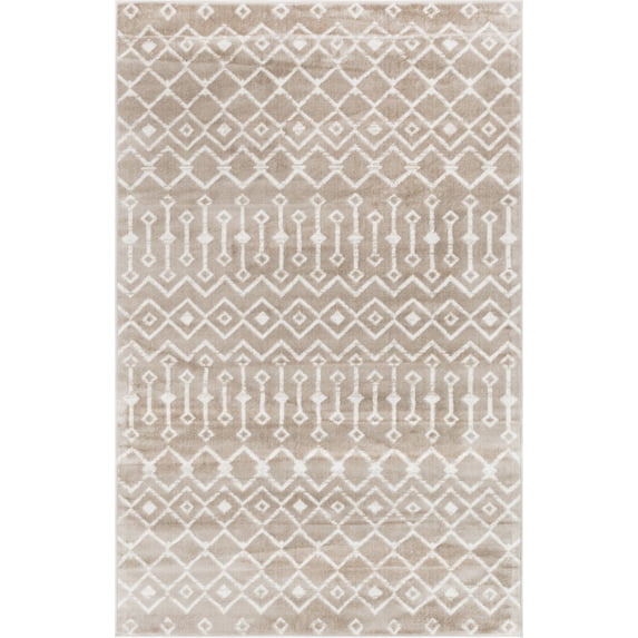 5' x 8' Beige and Ivory Geometric Rectangular Area Throw Rug