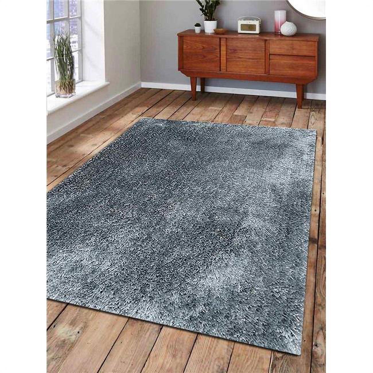 5 x 8 ft. Hand Tufted Shag Polyester Solid Rectangle Area Rug, Light