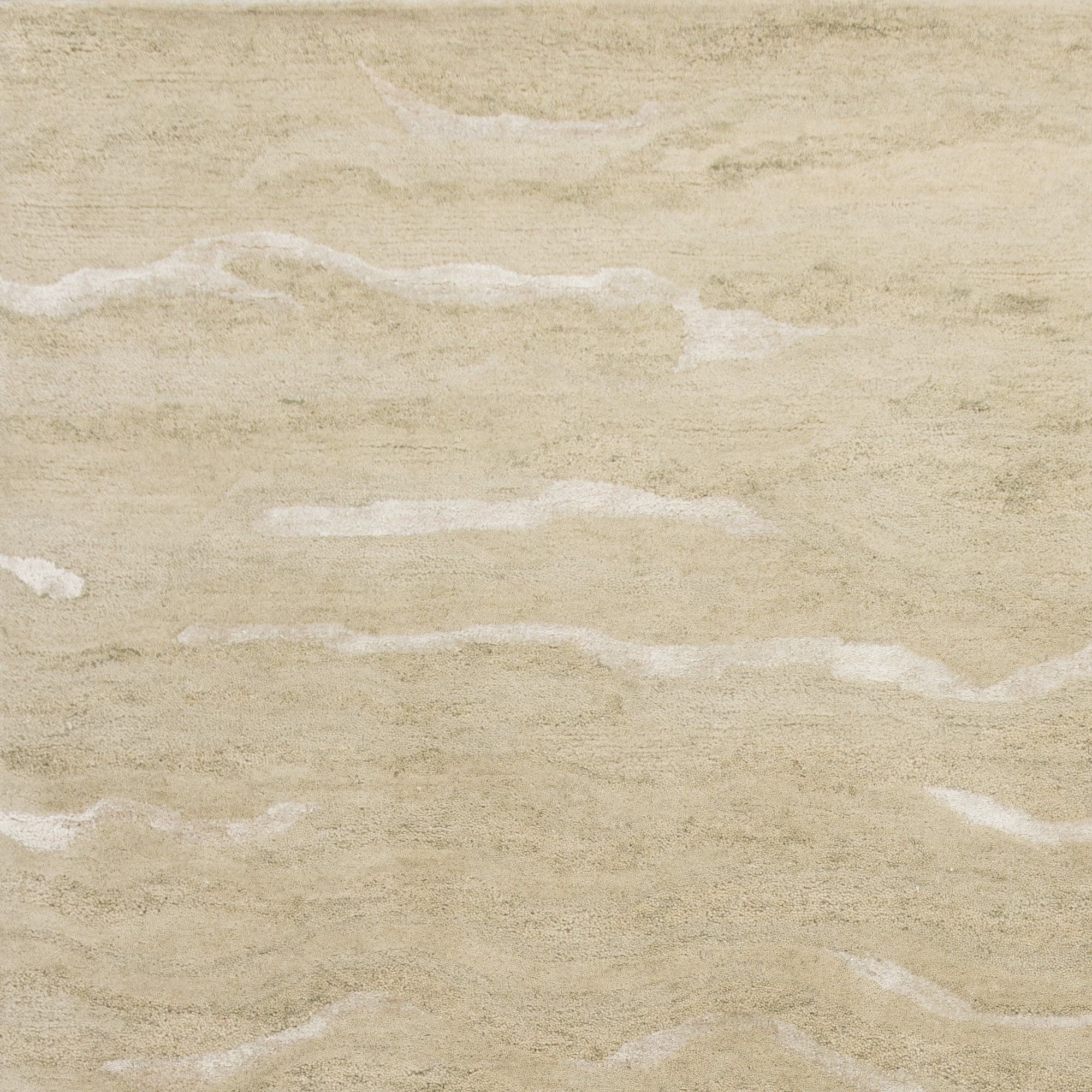 Ivory Elegance 5' x 7' Hand-Tufted Wool-Viscose Blend Rug