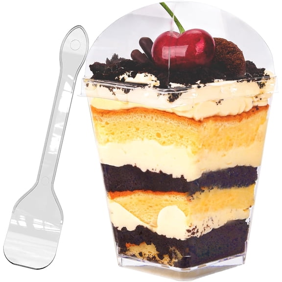 50 Pack 5oz Square Clear Plastic Dessert Cups with Lids and Spoons,Mini Parfait Cups for Yogurt, Jello, Mousse,and Snacks,Vasos Para Postres Con Tapa