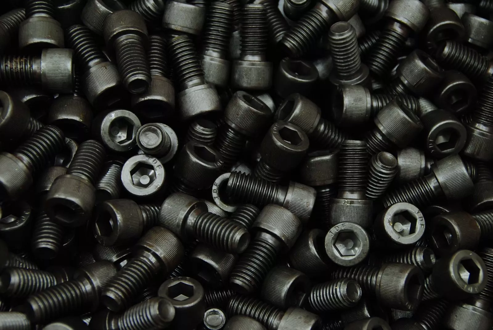50 Pack Socket Head Cap Screws - 1/2-13 X 1-1/4 Inch, Allen Bolt, Black Finish, ASTM A574