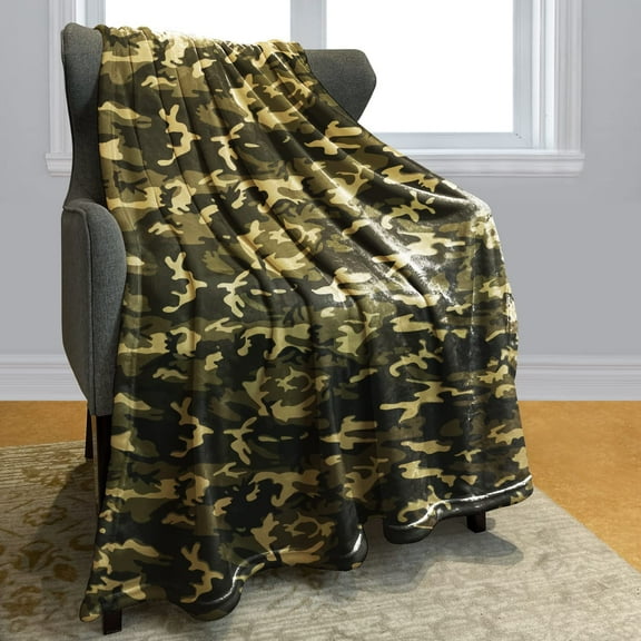 50" x 80" Blanket Throw Comfort Warmth Soft Cozy Air Conditioning Easy Care Machine Wash Camouflage