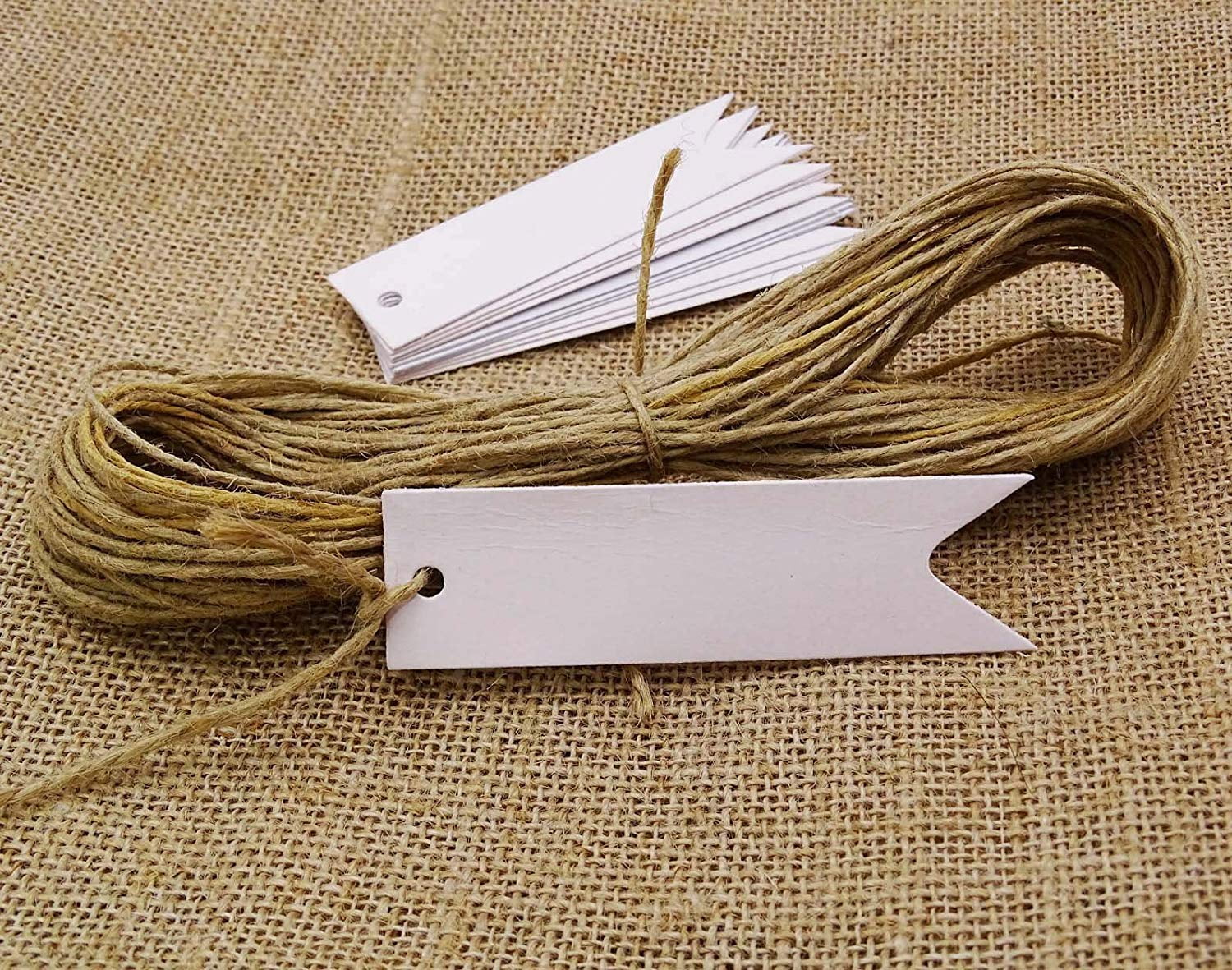 500 Pcs Rectangular Shape White Card PaperBonbonniere Wedding Favor Tags Blank Hang Tag with Free Natural Jute Twine