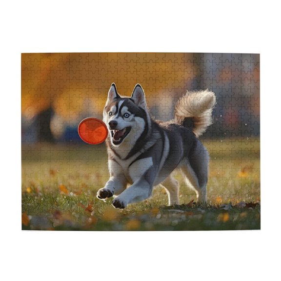 500-Piece Wooden Jigsaw Puzzle for Adults & Families - Husky Playing Frisbeess In Autumn , Fun & Educational Brain-Teasing Game, Artistic Home Decor