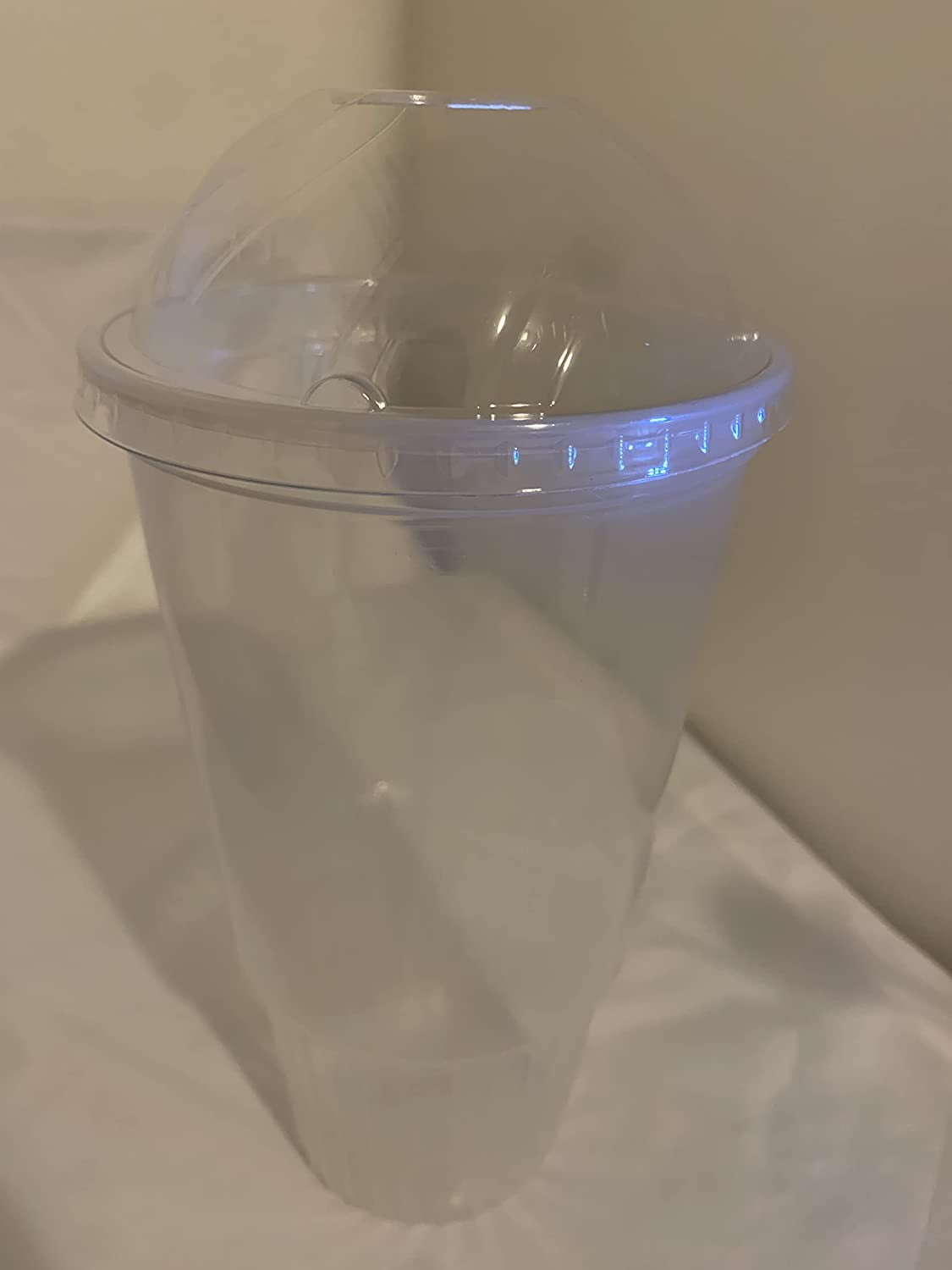 50sets 40oz. Plastic Ultra Clear Cups with DOME lids(ROUND hole) is for ...