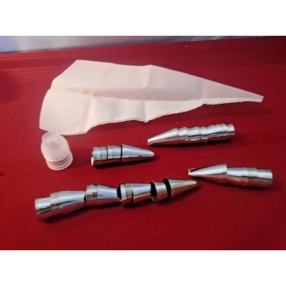 51 Piece Cake Decorating Baking Piping Tips And Sleeve New