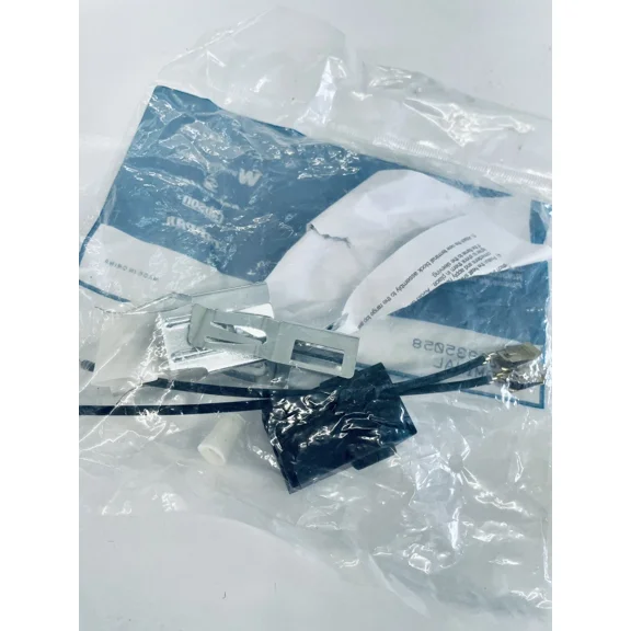 5303935058 : Frigidaire Range Surface Element Receptacle Kit