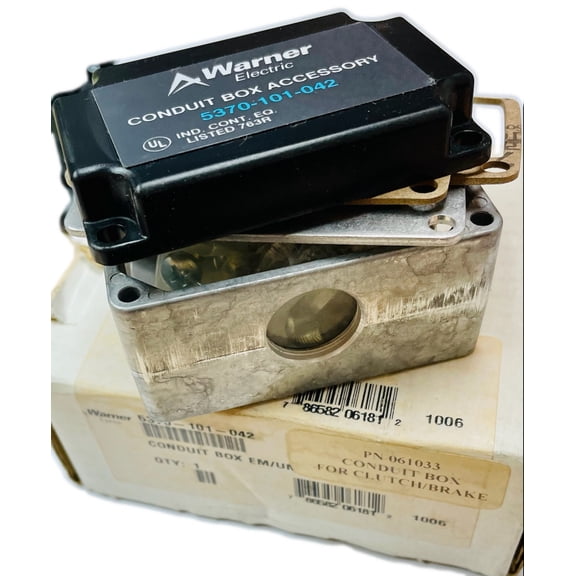 5370-101-042 Conduit Box, 3.25 in Overall Lg, 2.19 in Overall Wd, 2.81 in Overall Ht