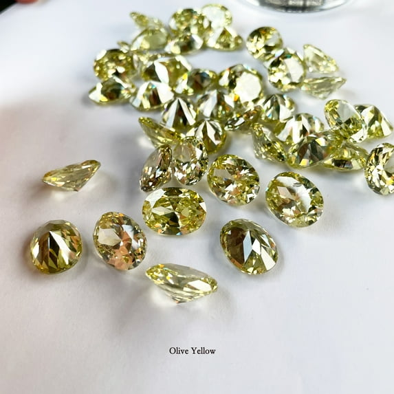 5A Oval Shape Cubic Zirconia Stone 2X3mm~13X18mm Olive Yellow Color Brilliant Cut Loose CZ Synthetic Gems Beads For Jewelry