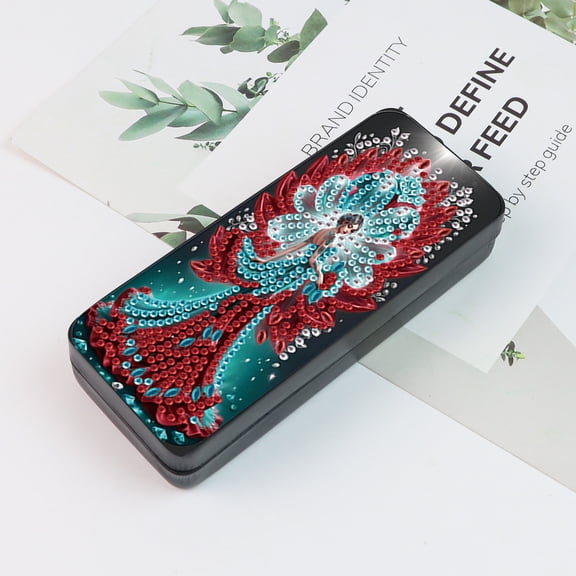 5D Diamond Painting Kit Eyeglass Case Red Angel DIY Eyeglass Storage Box Leather Handcrafted Diamond Art Gift Eyeglass Case