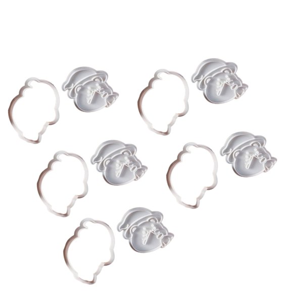 5Pcs Biscuits Mold Cookie Stamp Bear Biscuits Cutter Fondant Cake Mold Kitchen Pastries Baking Tool