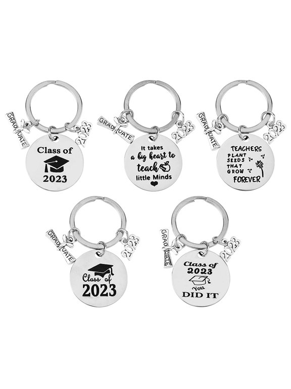5Pcs Class of 2023 Graduation Gifts Keychain Stainless Steel Keychain with Graduation Theme Pattern Senior 2023 Year Charm Signet Pendant