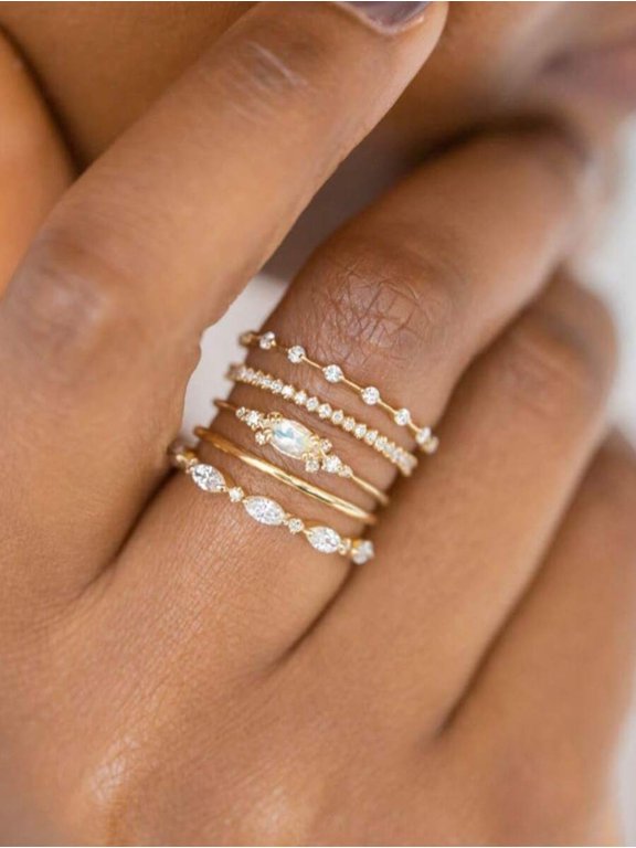 5Pcs/Set A Goldtone Stackable Dainty Rings With Cubic Zirconia For Women