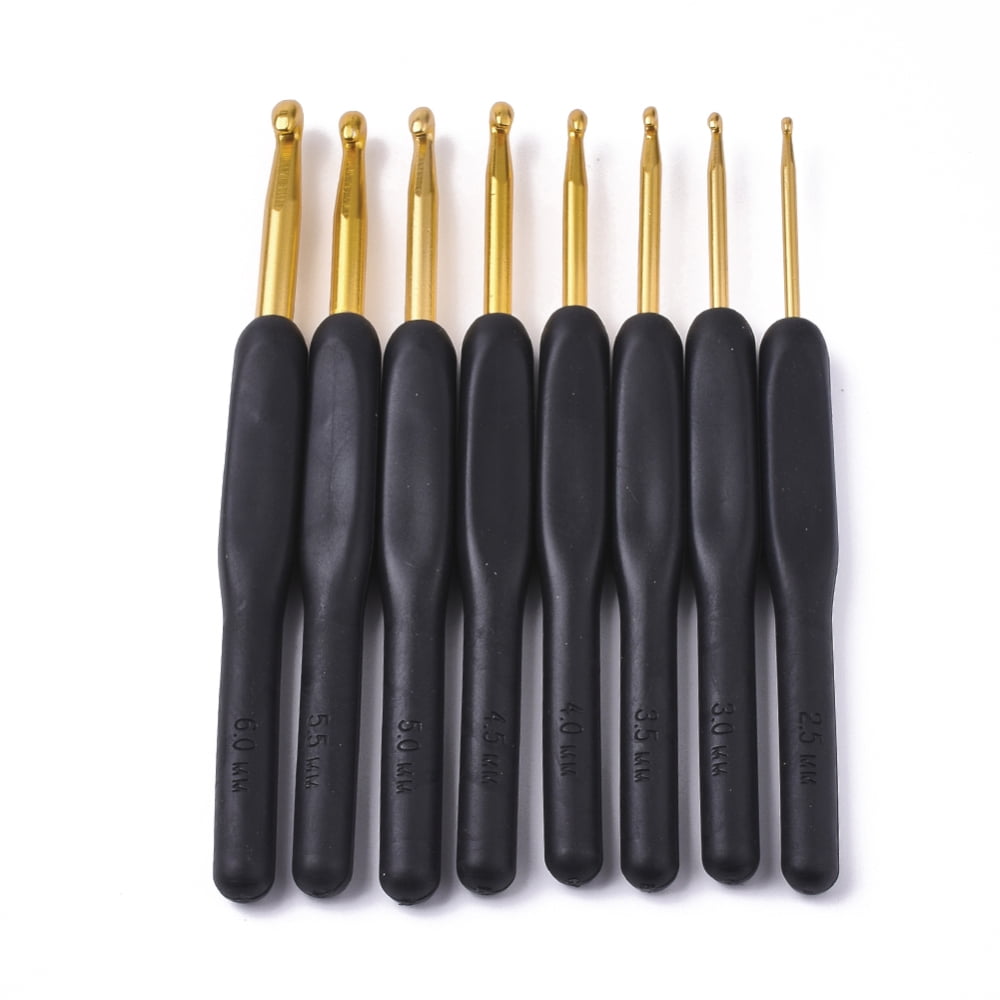 5Set Aluminum Crochet Hooks with TPR Handle Black 138x12x10mm Pin: 2.5mm/3mm/3.5mm/4mm/4.5mm/5mm/5.5mm/6mm 8pcs/set