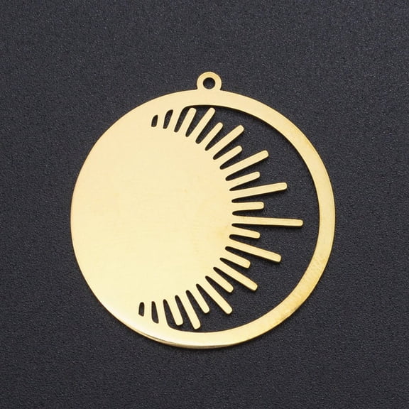 5pc 201 Stainless Steel Pendants Laser Cut Ring with Sun Golden 32x30.5x1mm Hole: 1.4mm