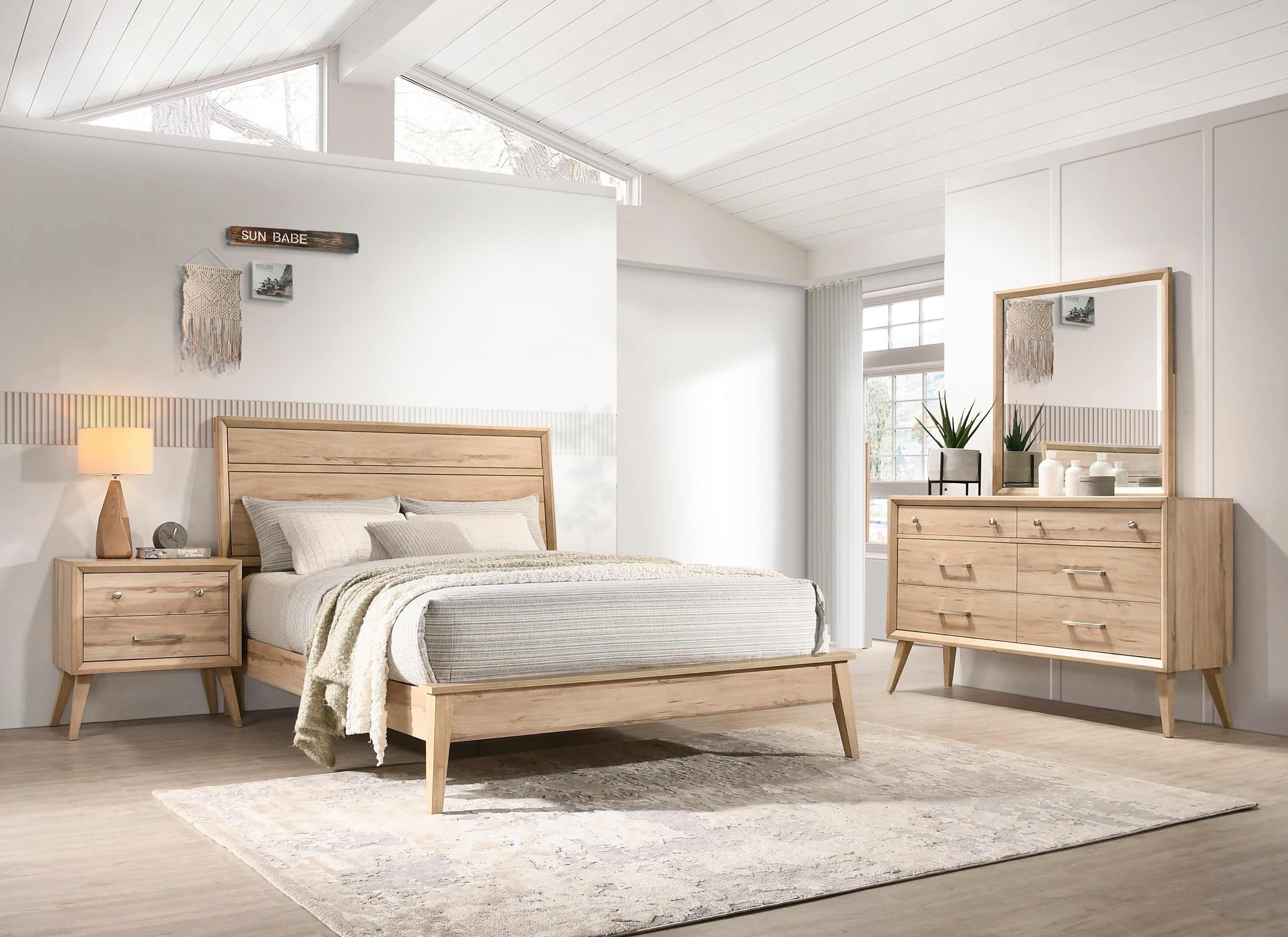 5pc Bedroom King Bed Dresser Mirror Nightstands Set Classic Furniture ...