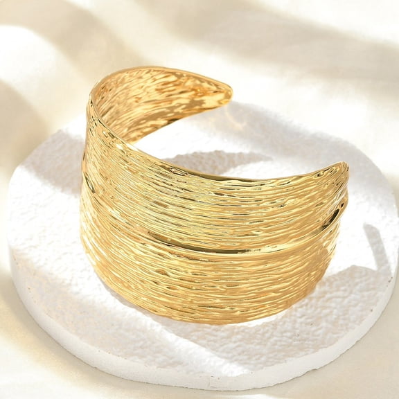 5pcs 304 Stainless Steel Cuff Bangles for Women Feather Texture PVD Vacuum Plating Golden Inner Diameter: 2-1/4 inch(5.85cm)
