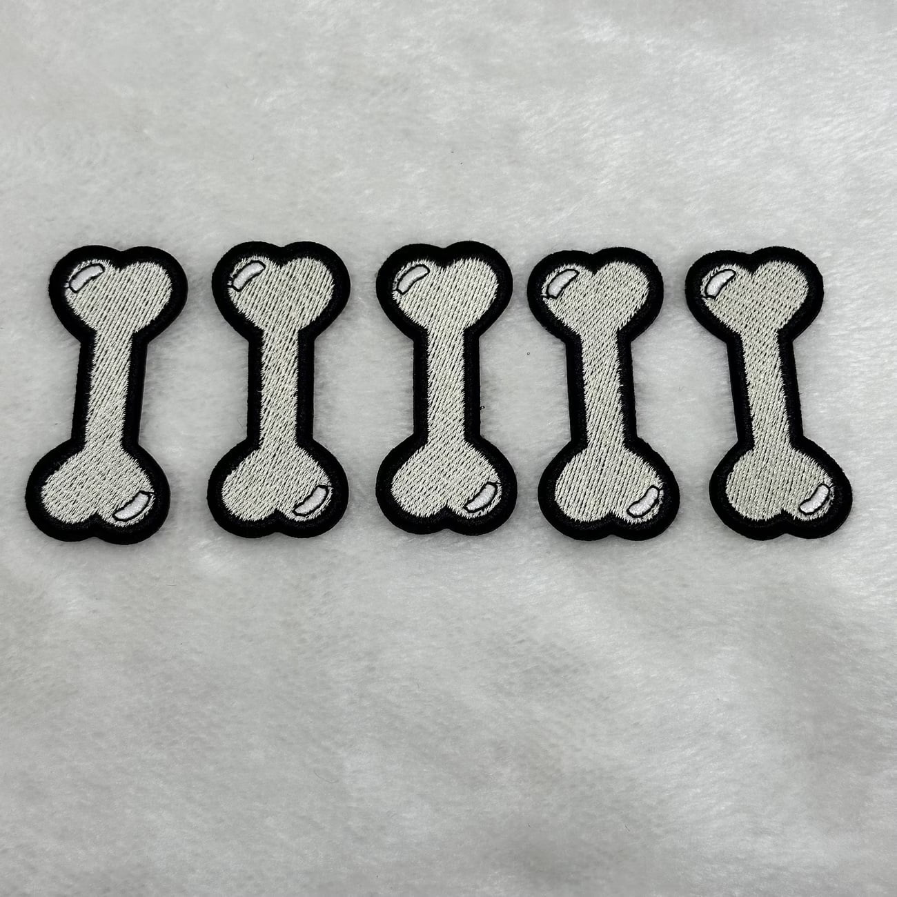 5pcs Cartoon Dog Bone Patches - Iron-On Thermo Adhesive Appliques for Clothing Repair and Decoration