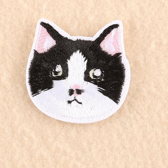 5pcs Computerized Embroidery Cloth Iron on/Sew on Patches Costume Accessories Appliques Cat Black 3.7x3.7cm